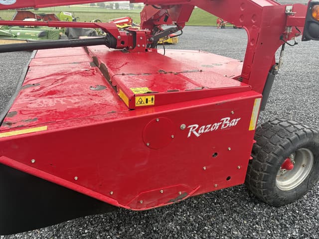 Image of Massey Ferguson 1383 equipment image 2