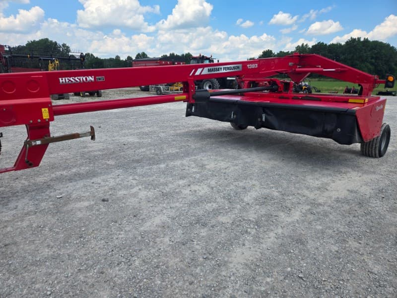Image of Massey Ferguson 1383 Primary image