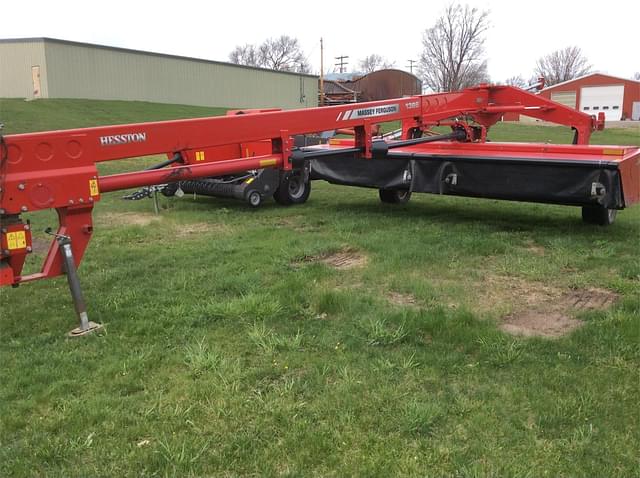 Image of Massey Ferguson 1386 equipment image 2