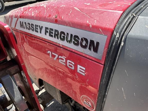 Image of Massey Ferguson 1726E Primary image