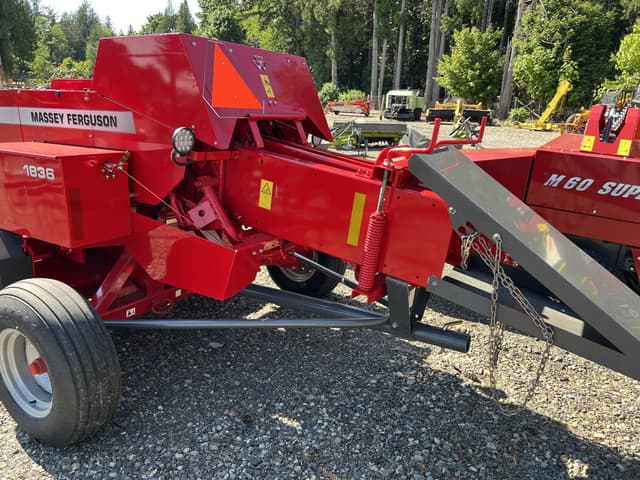 Image of Massey Ferguson 1836 equipment image 2