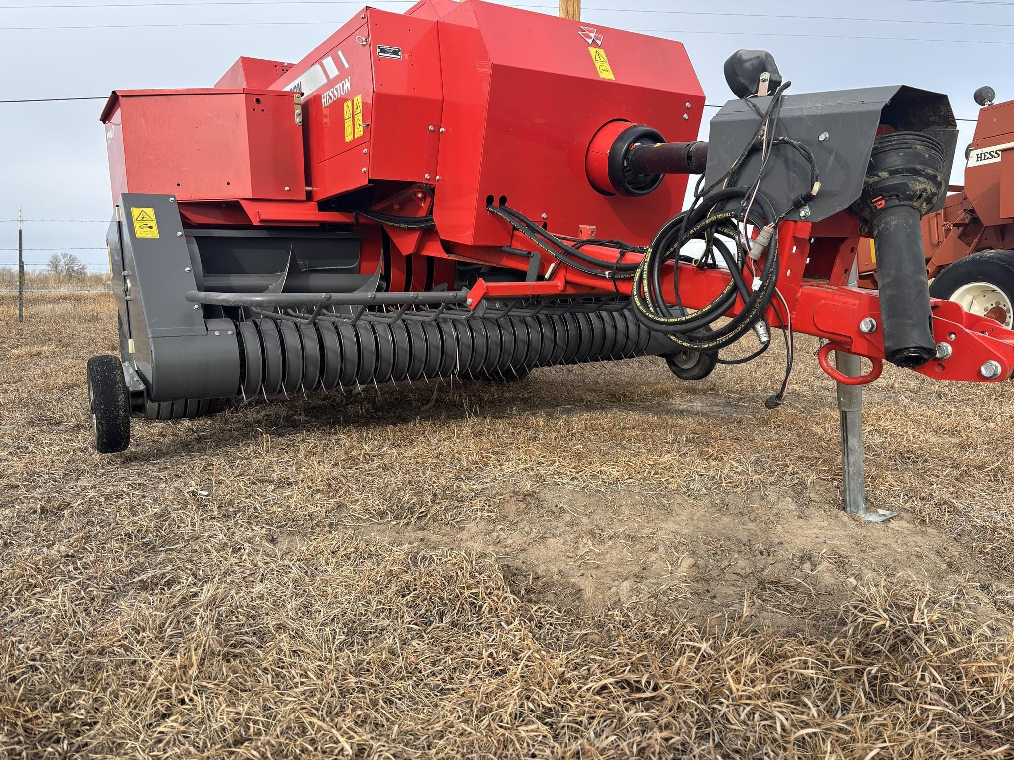 2016 Massey Ferguson 1842 Equipment Image0