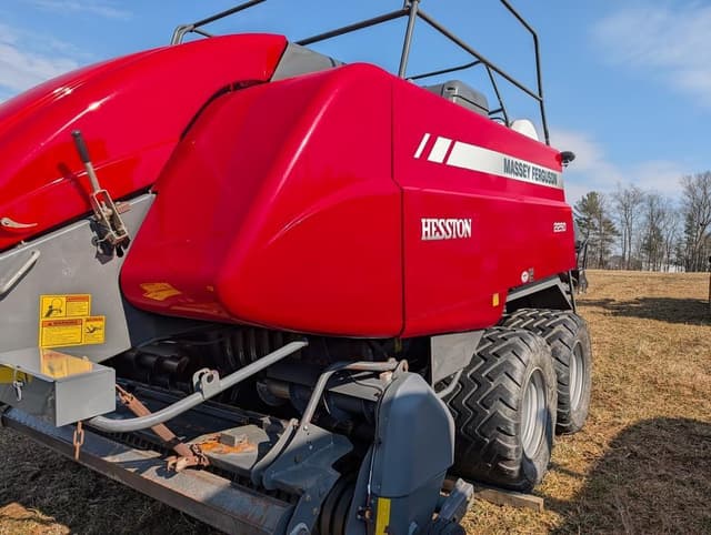 Image of Massey Ferguson 2250 equipment image 2