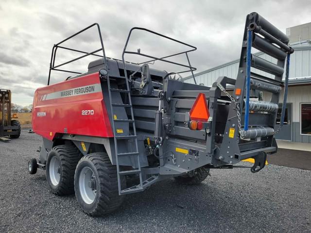 Image of Massey Ferguson 2270 equipment image 1