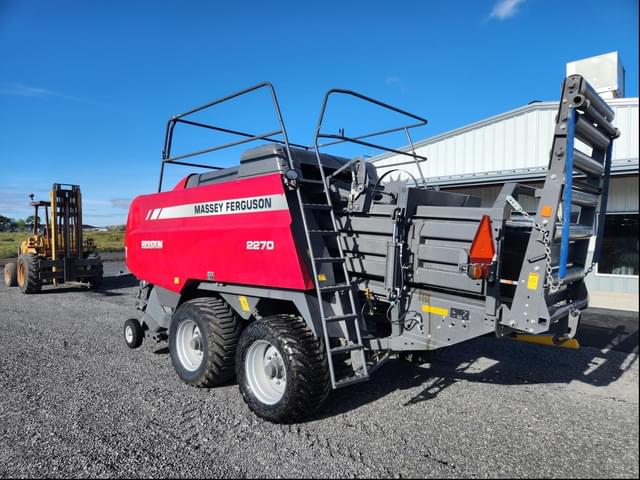 Image of Massey Ferguson 2270 equipment image 1