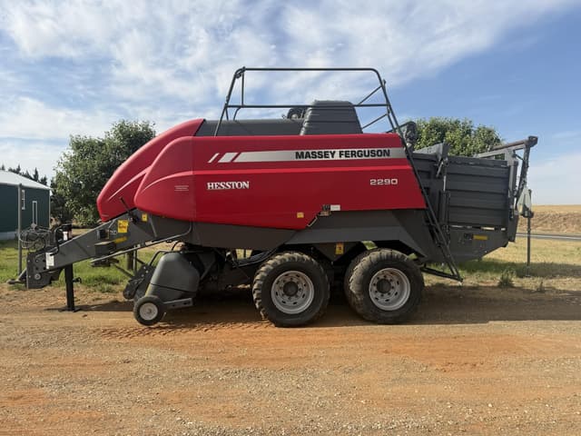 Image of Massey Ferguson 2290 equipment image 1