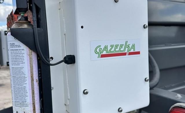 Image of Massey Ferguson 2290 equipment image 4