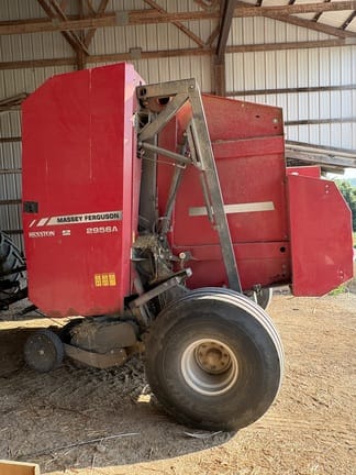 2016 Massey Ferguson 2956 Equipment Image0