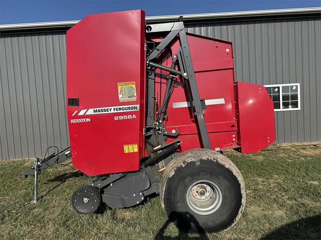 Image of Massey Ferguson 2956A equipment image 2