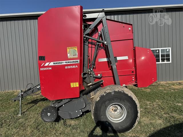 Image of Massey Ferguson 2956A equipment image 1