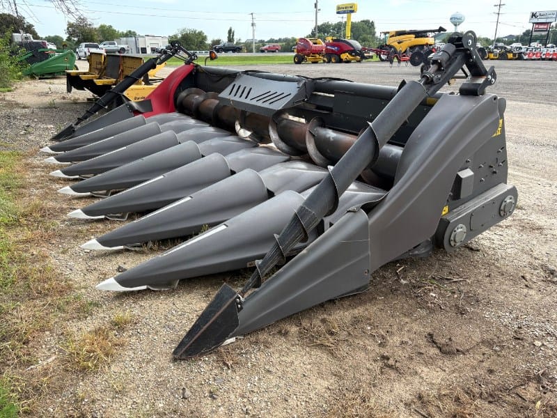 2016 Massey Ferguson 3308 Equipment Image0