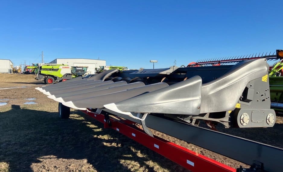 Massey Ferguson 3308 Equipment Image0