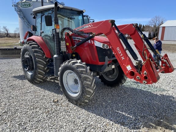 Main image Massey Ferguson 4610M