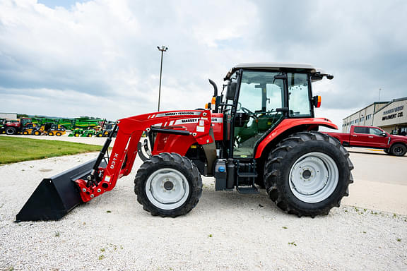 Image of Massey Ferguson 4610M equipment image 1