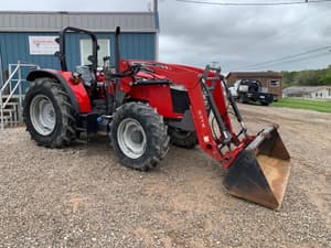 2016 Massey Ferguson 4708 Image