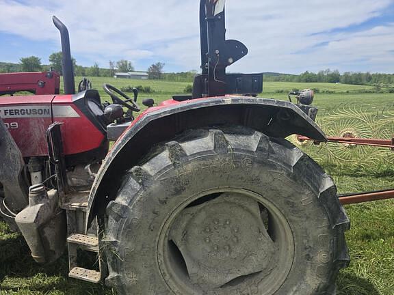 Image of Massey Ferguson 4709 equipment image 3