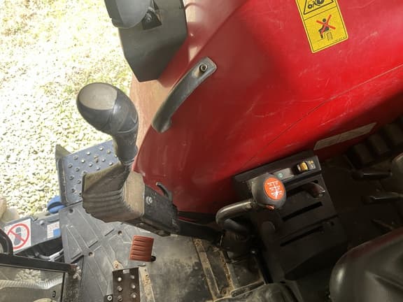 Image of Massey Ferguson 4710 equipment image 4