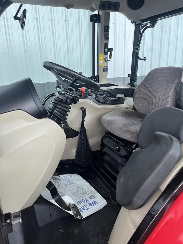 Image of Massey Ferguson 4710 equipment image 4