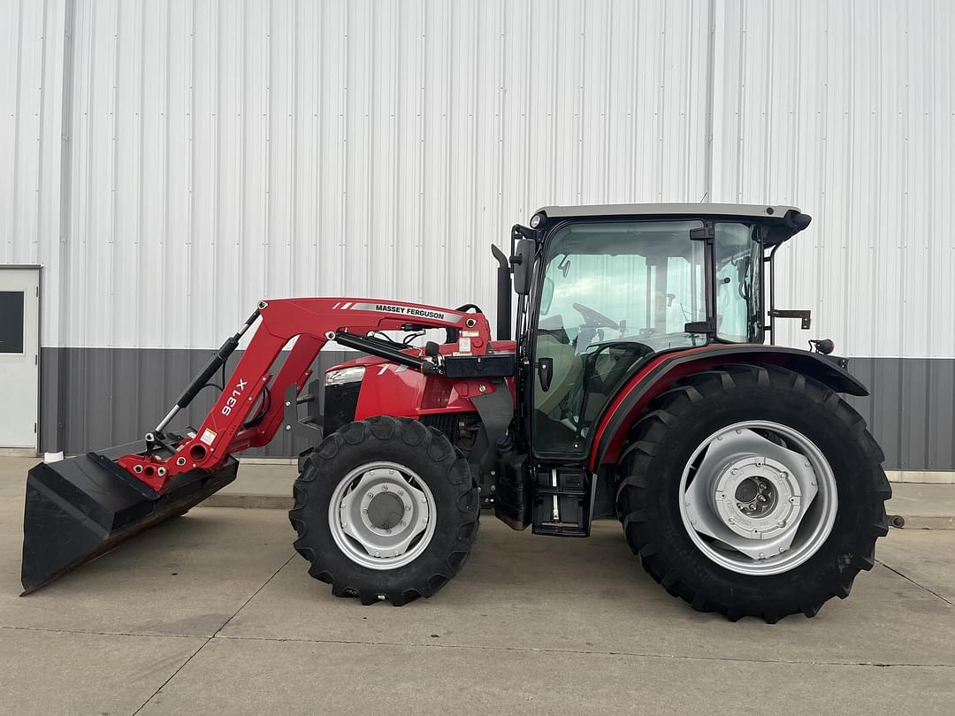 Image of Massey Ferguson 4710 Primary image