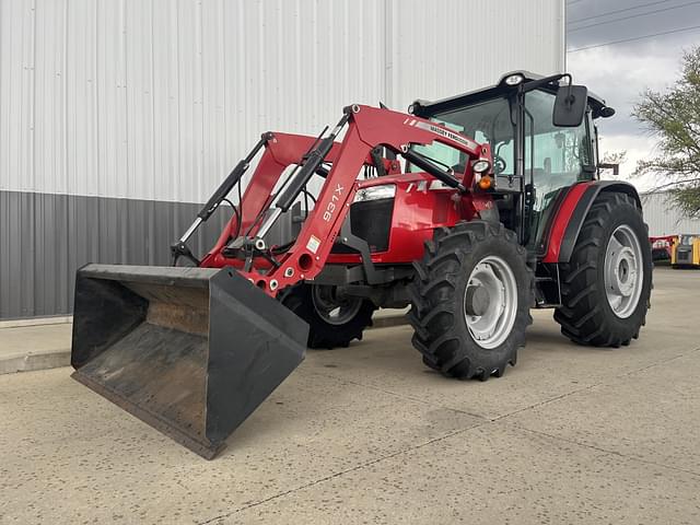 Image of Massey Ferguson 4710 equipment image 1