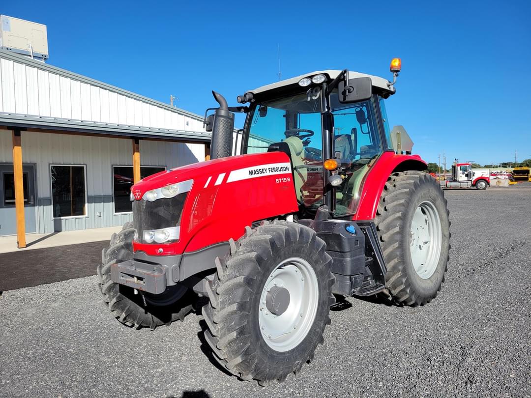 Image of Massey Ferguson 6715S Primary image
