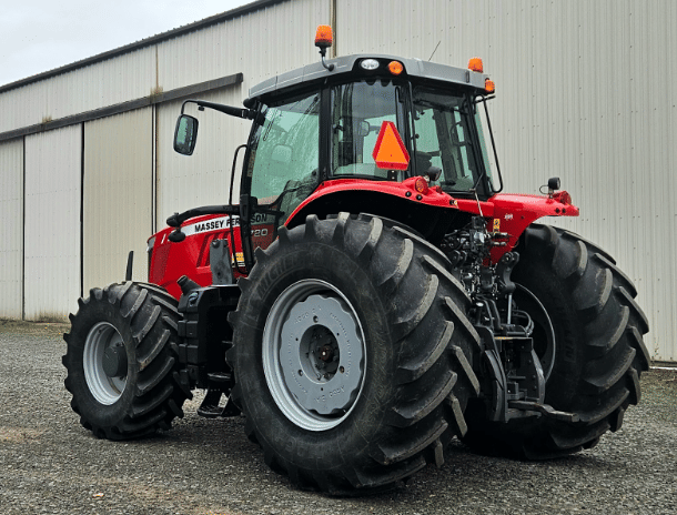 Image of Massey Ferguson 7720 equipment image 4