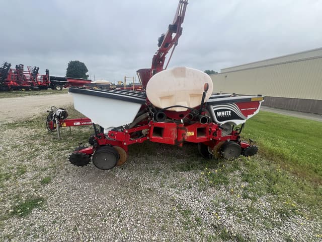 Image of Massey Ferguson 9200 equipment image 2