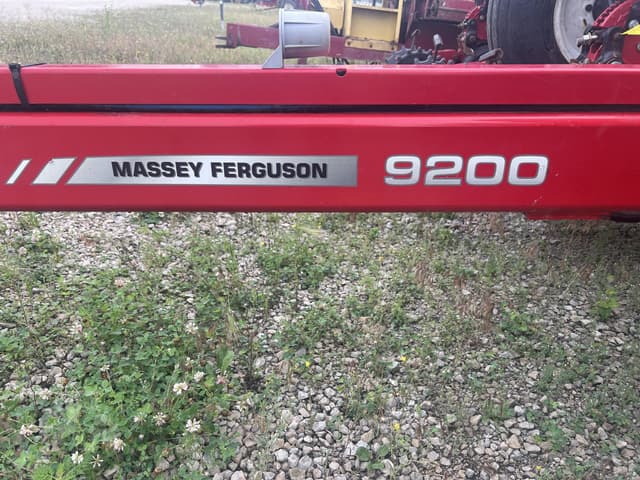 Image of Massey Ferguson 9200 equipment image 1