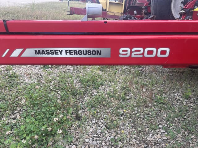 Image of Massey Ferguson 9200 equipment image 1