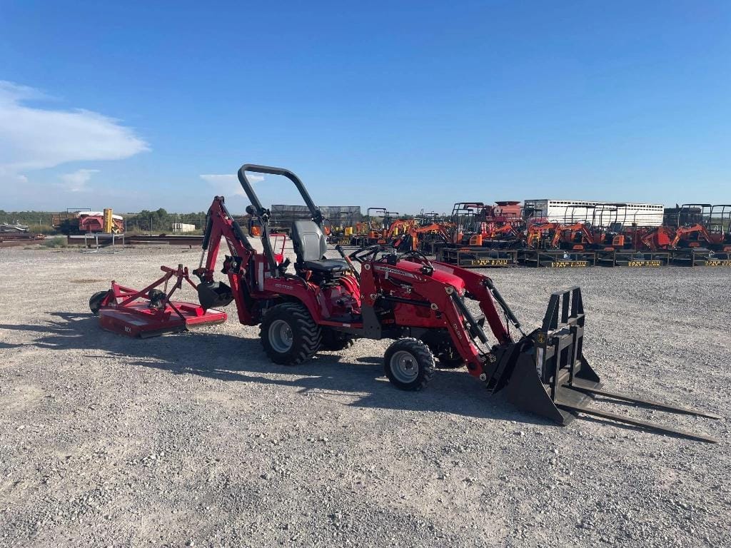 Main image Massey Ferguson GC1720