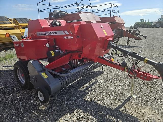 Image of Massey Ferguson 1840 equipment image 3