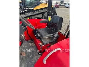 Main image Massey Ferguson 6713 4