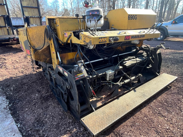 Image of Mauldin 690G equipment image 3