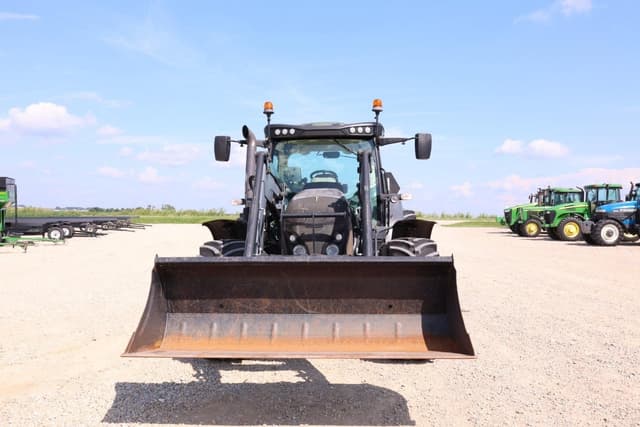 Image of McCormick Intl X7.450 equipment image 3