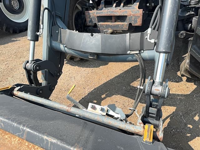 Image of McCormick Intl X7.450 equipment image 3