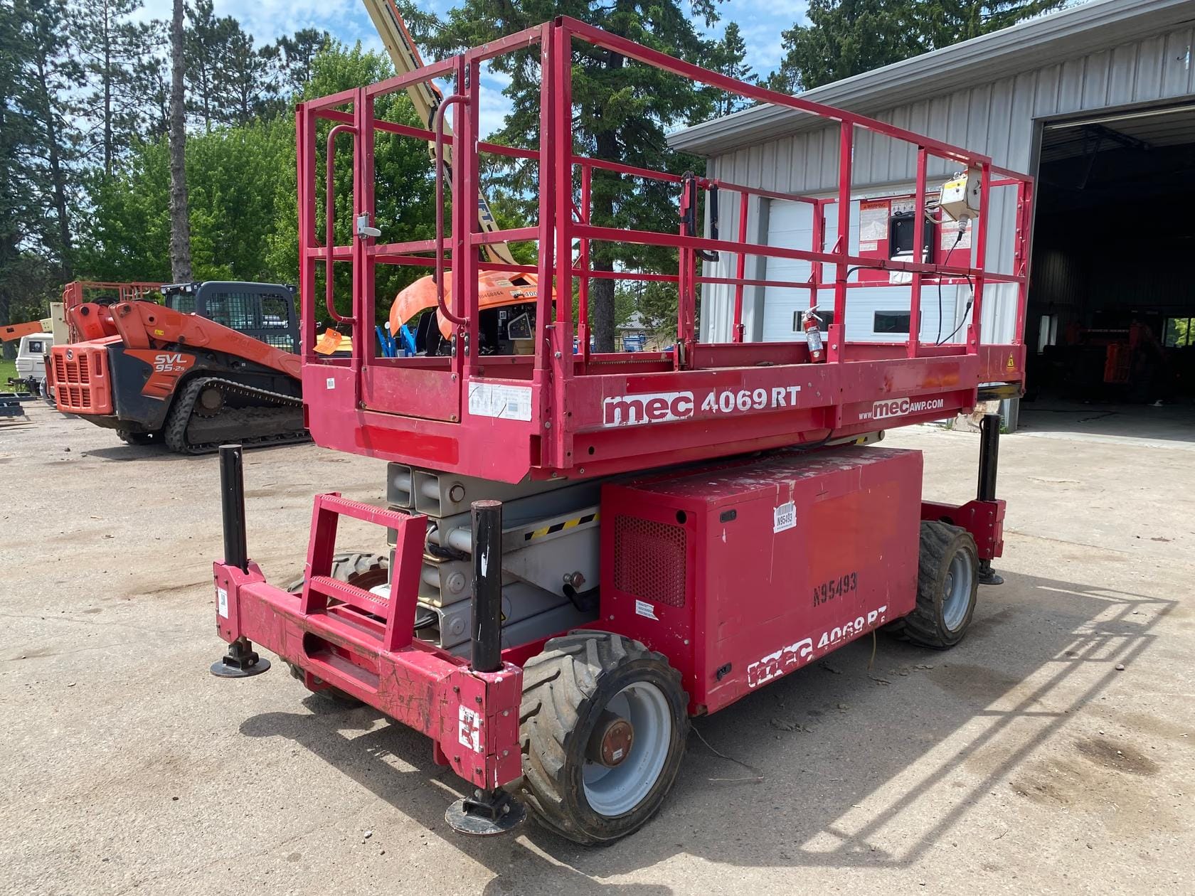 2016 MEC 4069RT Equipment Image0