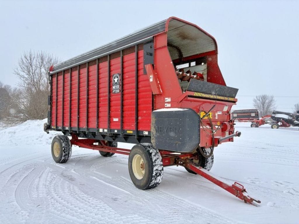 2016 Meyer RT220 Equipment Image0