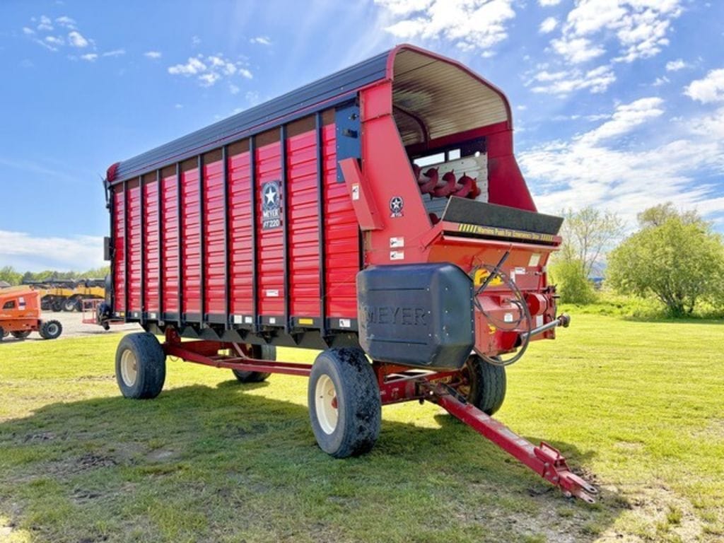 2016 Meyer RT220 Equipment Image0