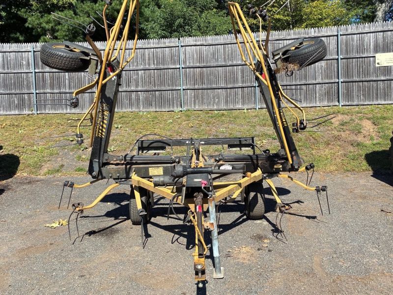 2016 Esch 4022 Equipment Image0