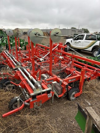 2016 Checchi & Magli PS10 Equipment Image0