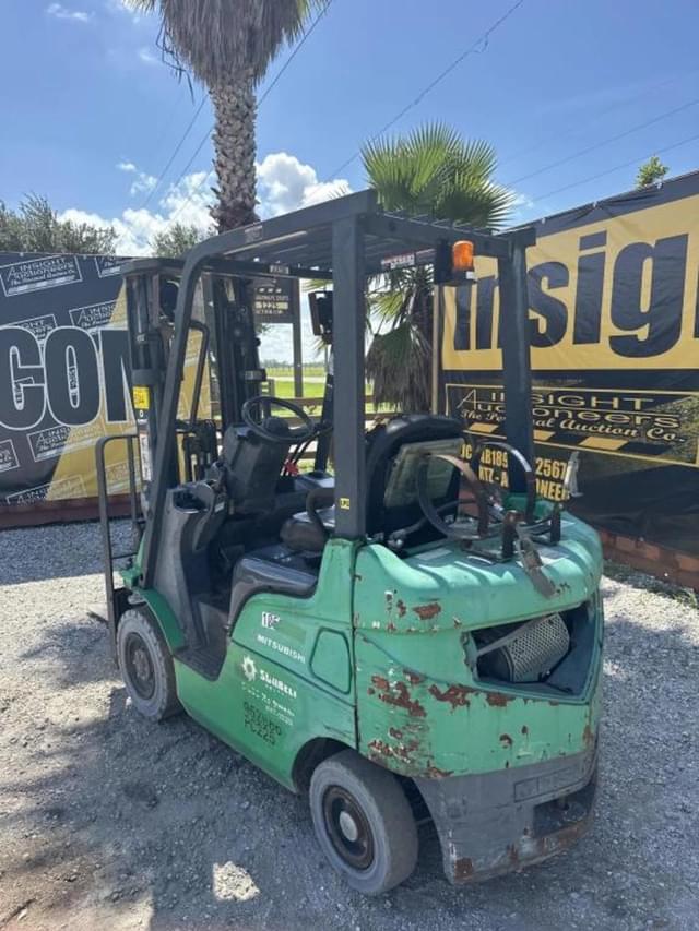 Image of Mitsubishi FG18N equipment image 1