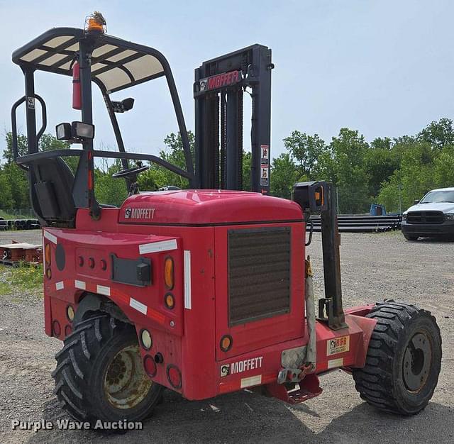 Image of Moffett M8 55.4 equipment image 4