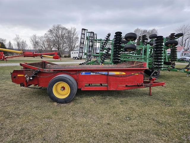 Image of New Holland 165 equipment image 1