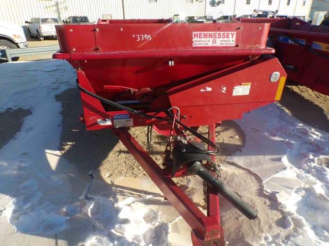 Image of New Holland 185 equipment image 2