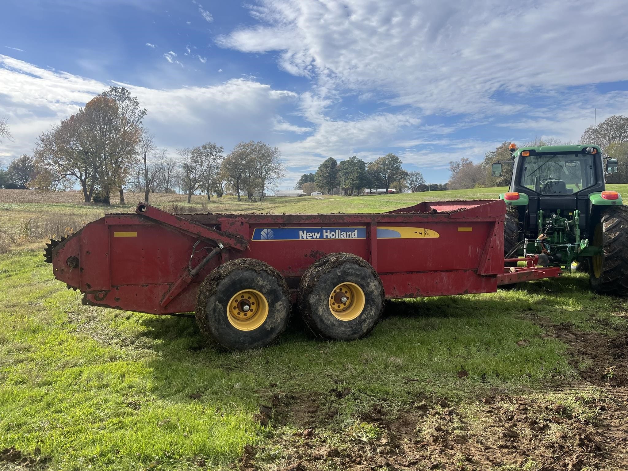 2016 New Holland 195 Equipment Image0