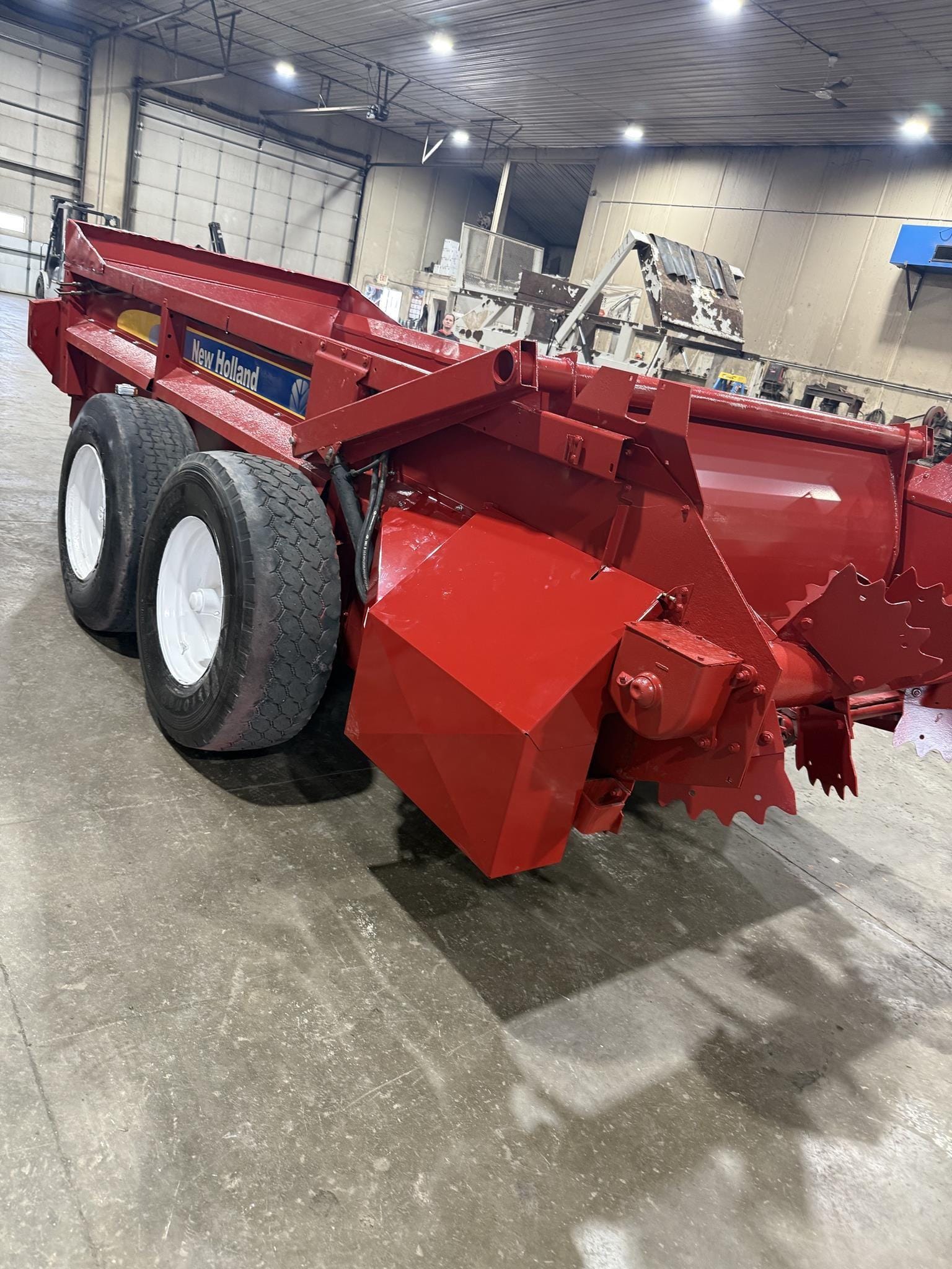 2016 New Holland 195 Equipment Image0