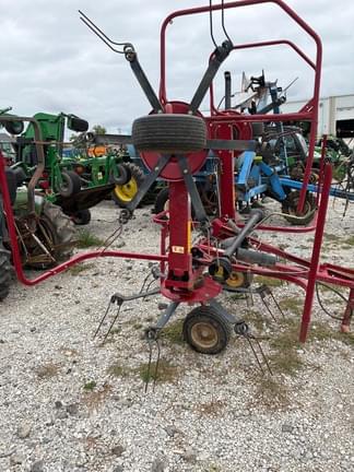 Image of New Holland 3417 equipment image 1