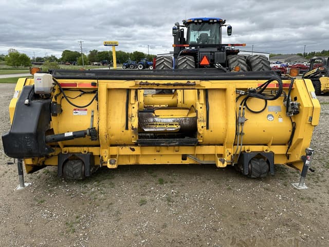 Image of New Holland 380HDY equipment image 2