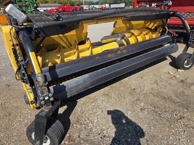 Image of New Holland 380HDY equipment image 2