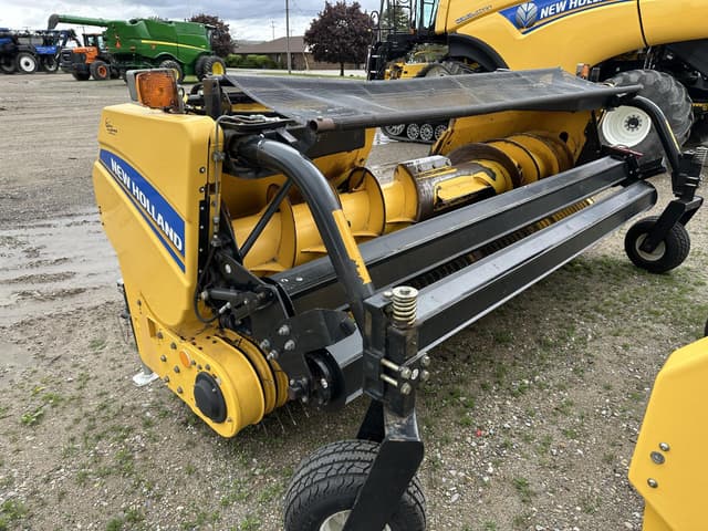 Image of New Holland 380HDY equipment image 4